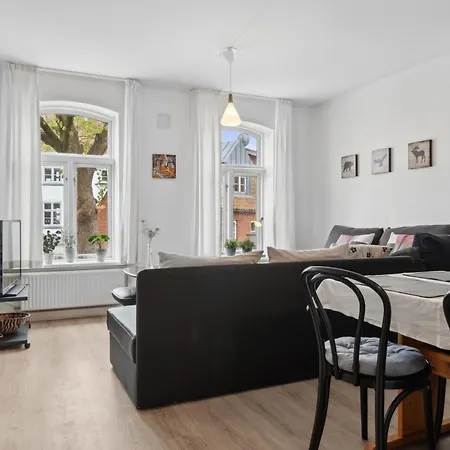 Cozy In *
